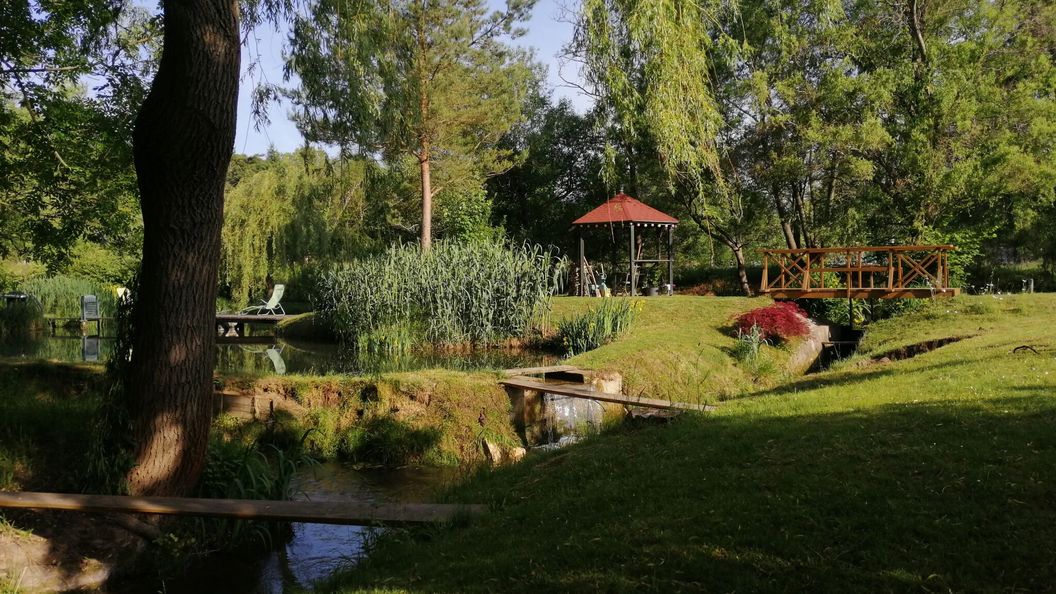 Rakattya-parti Vendégház Bánd (1)