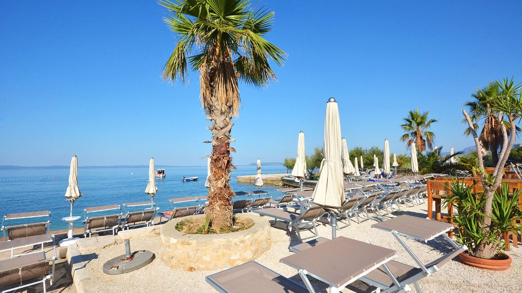 Hotel Gala Podstrana (1)