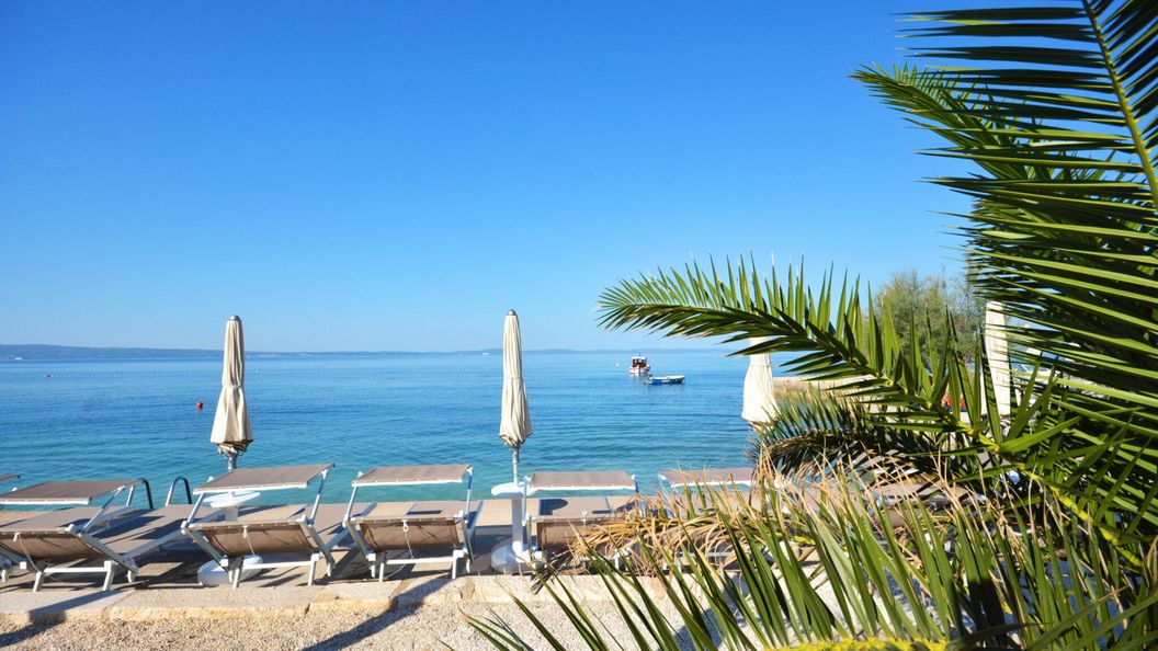 Hotel Jona Podstrana (1)