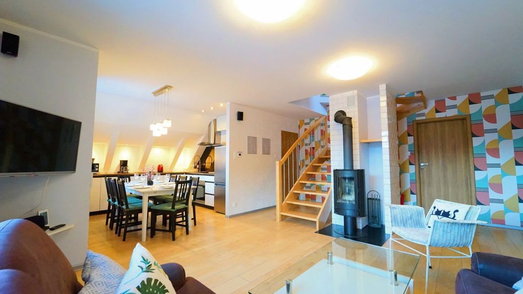 Every Sky Karpacz Komuny Paryskiej 63.2 (1)