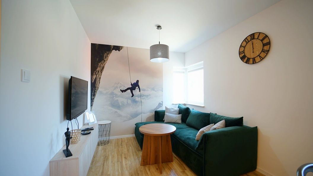 Every Sky Karpacz Słowackiego 5b/1 (1)