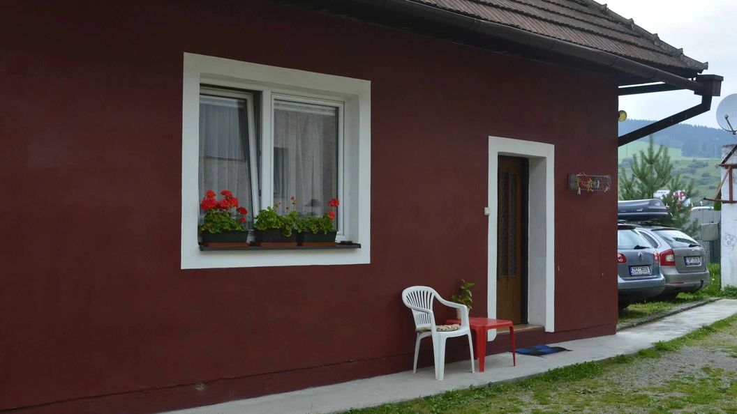 Dom s jednou spáleniu Ola. Bešeňová (1)