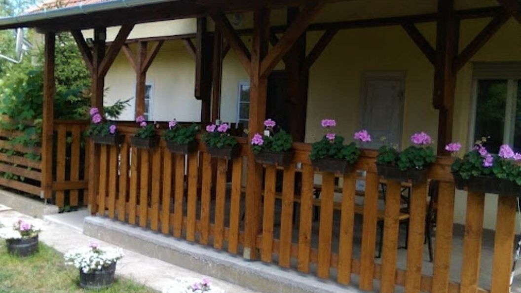 Gyümölcsös Vendégház Poroszló Tisza-tó (1)
