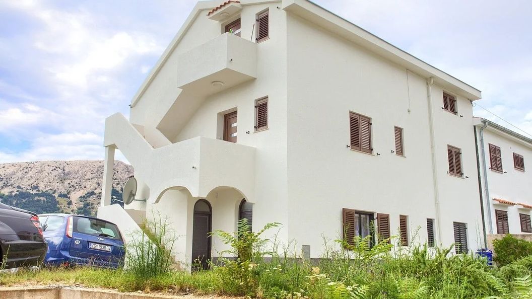 Apartmanok Parkolóhellyel Baska, Krk - 19708 Baška (1)