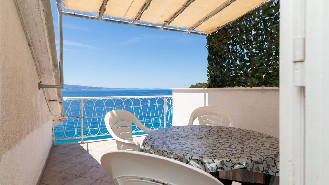 Apartmanok A Tenger Mellett Stanici, Omis - 19728 Stanići (1)