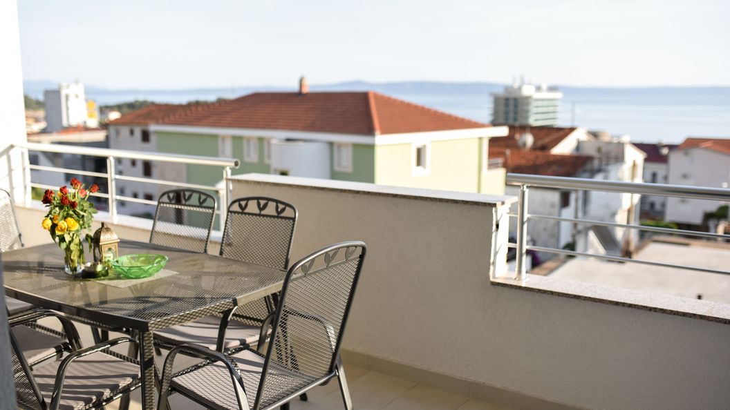 Apartmanok Parkolóhellyel Makarska - 19795 (1)