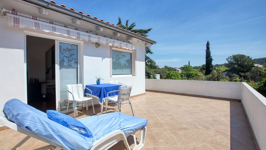 Apartmanok Parkolóhellyel Pirovac, Sibenik - 20011 Pirovac (1)