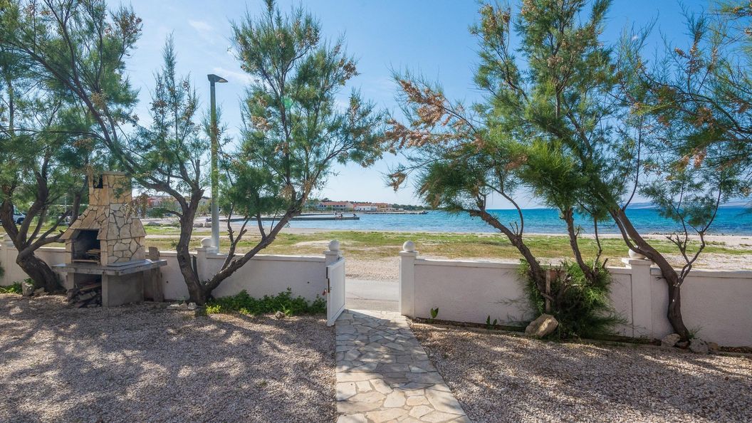 Apartmanok A Tenger Mellett Vir - 20203 (1)