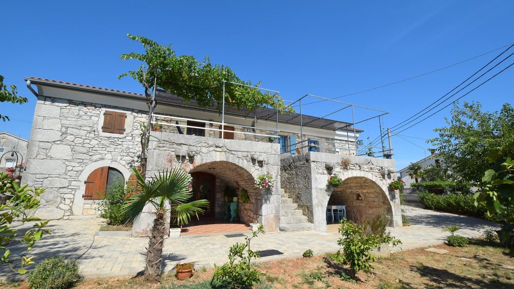 Apartmanok Parkolóhellyel Skrbčići, Krk - 20440 Skrbčići (1)