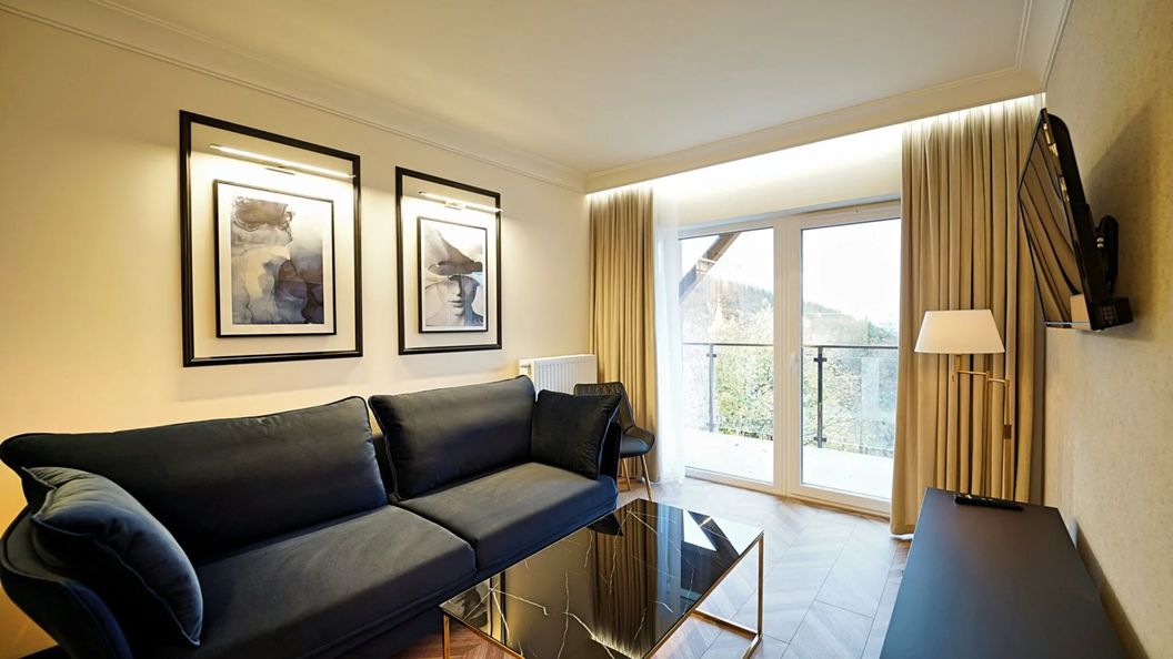 Every Sky Słowackiego 5b/12 (1)