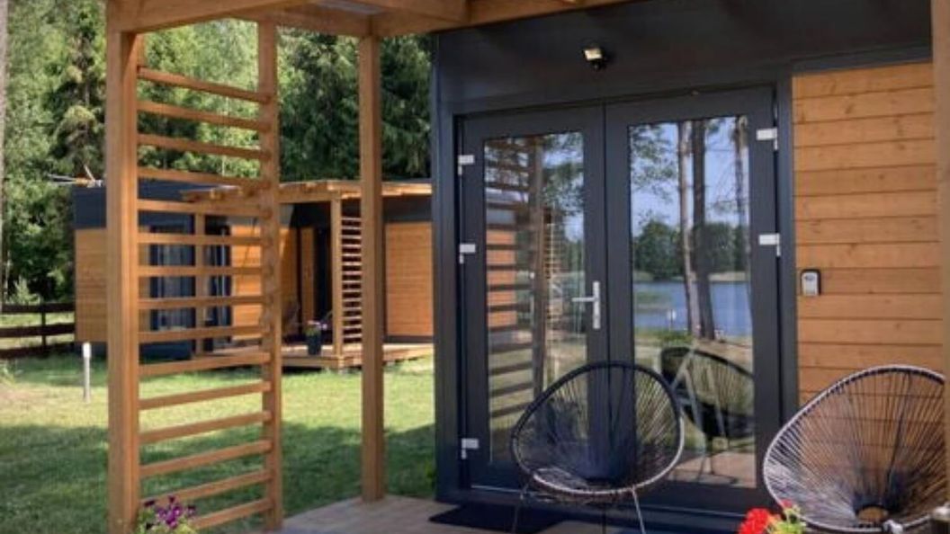 Makosieje Resort - domek 20 metrów od jeziora (1)