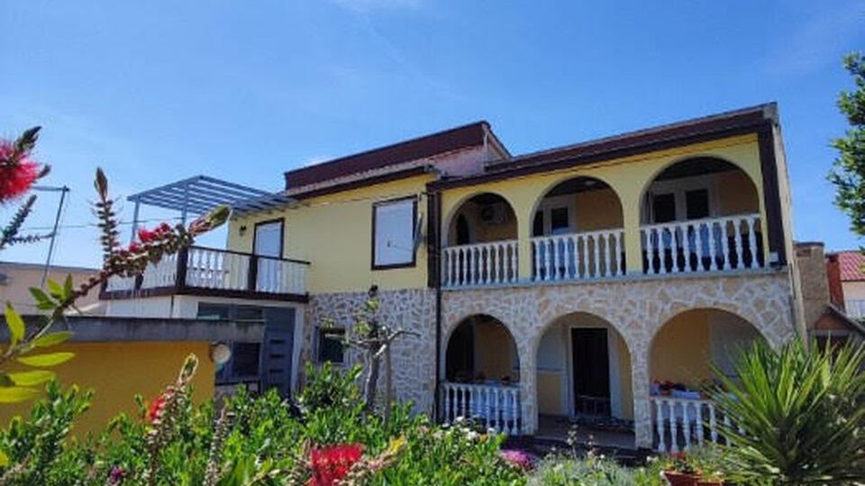 Apartmani Matan Vir (1)