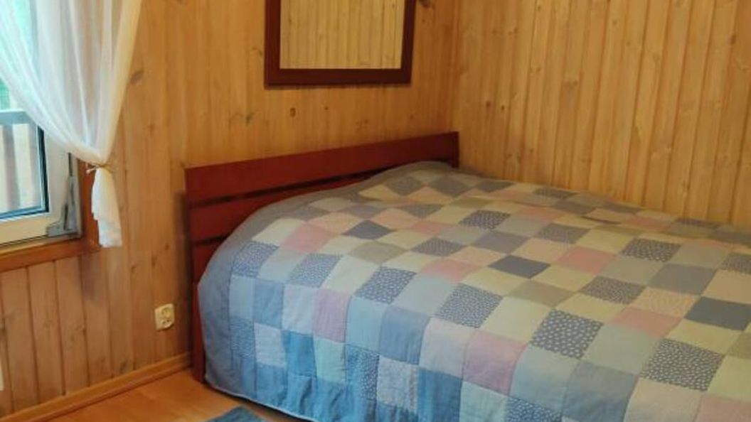 Domek z własną plażą na Kaszubach (1)