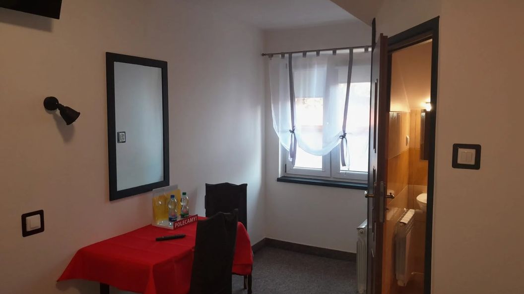 Zajazd Motel Moyka Chodzież (1)