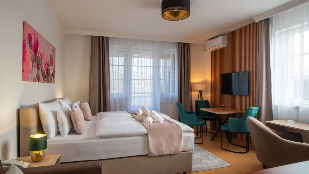 Holdvirág Hotel Sárvár (1)