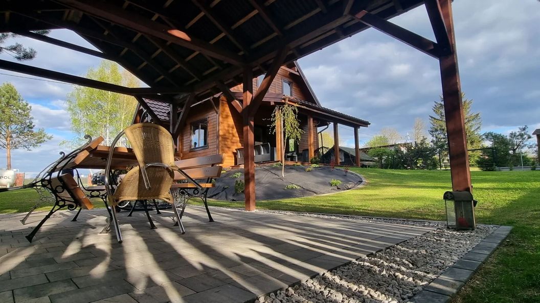 Domek przy polnej drodze Dłużec (1)