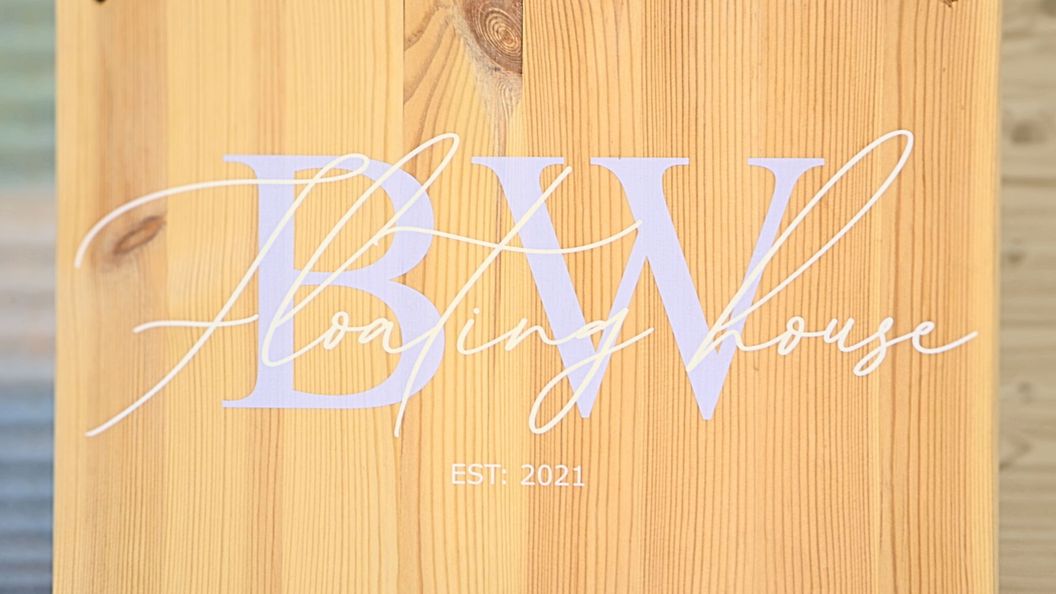 BW Floating House Abádszalók (1)