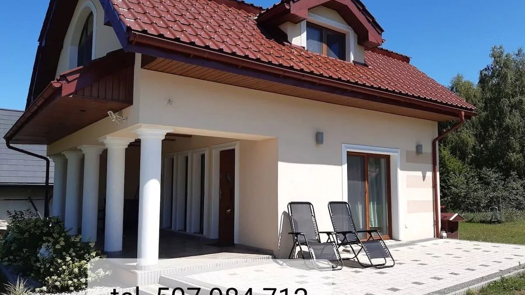 Lila Róż-domek w sercu Mazur 150 m od jeziora Sikory Juskie (1)