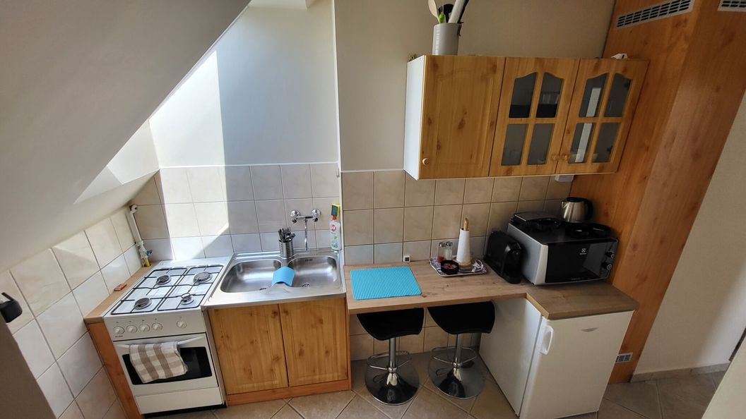 Völgyhíd Apartmanház Veszprém (1)