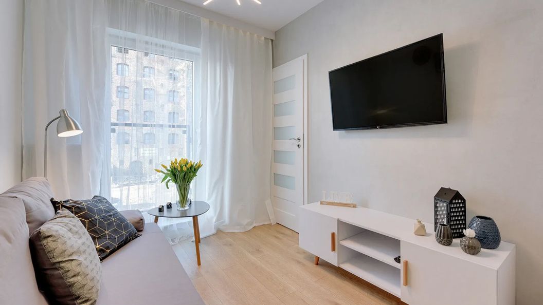 PLATINIUM LOFTS Chmielna 72 A (1)