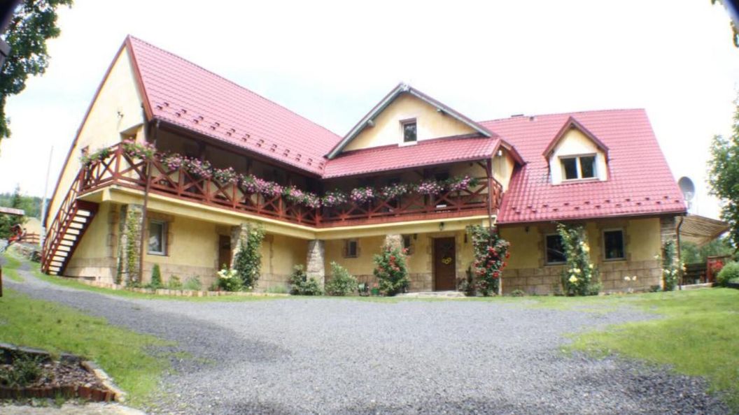 Dom na Klonowym Wzgórzu (1)