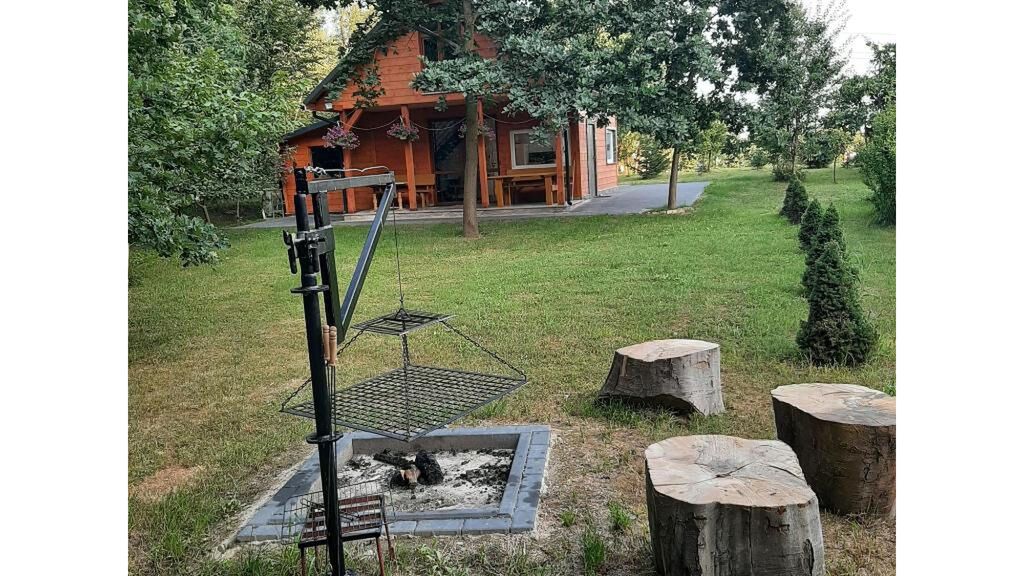 Domek 3 kroki od sosny Sitaniec (1)