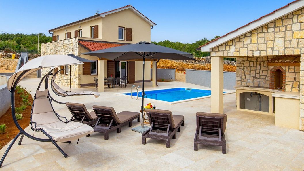 Villa Maestral Vrbnik (1)