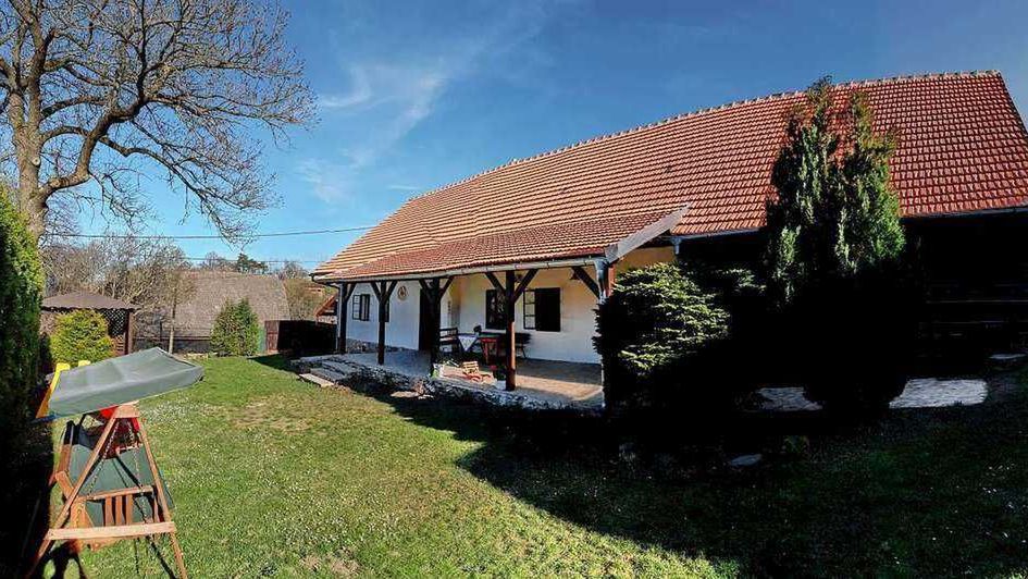 Chalupa Veselka Kněževes (1)