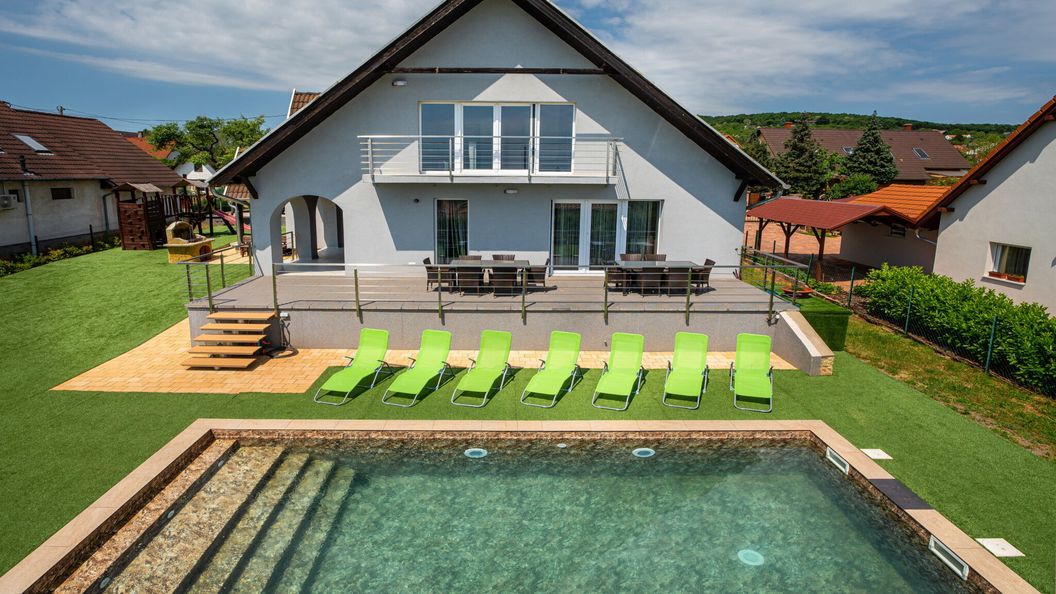 Aranyeső Apartmanházak No.1 Balatonalmádi (1)