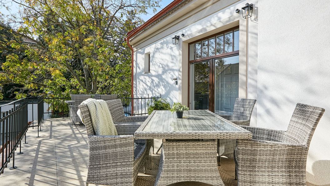 Villa Botaniq**** Sopron (1)