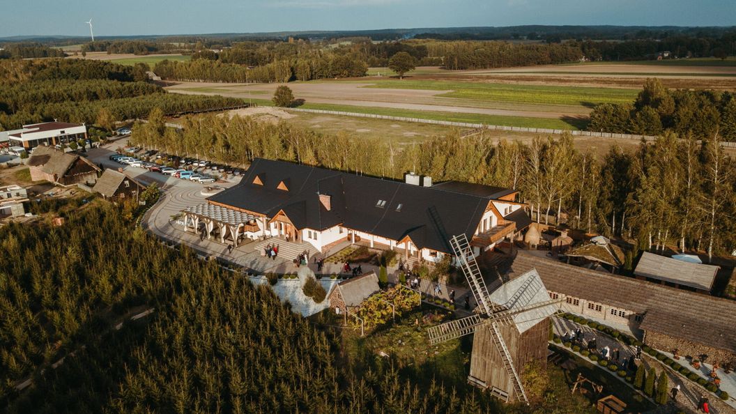 Pokoje Skansen Bicz Family & SPA (1)