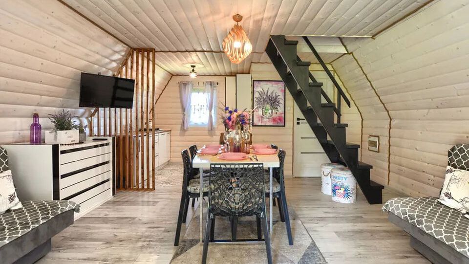 DOMKI W RAJU Solina (1)