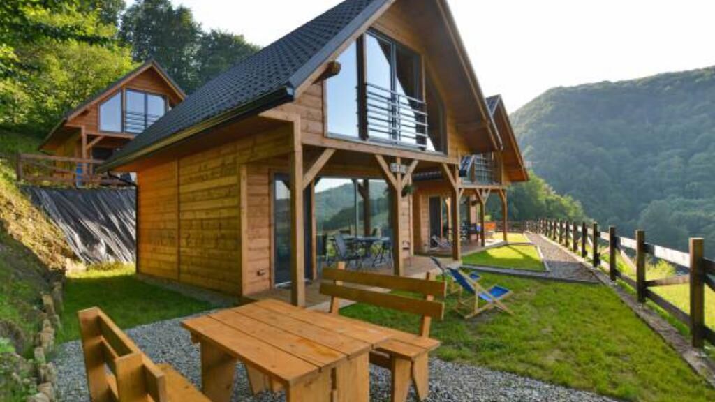 Domki Osada Dzikich Solina (1)