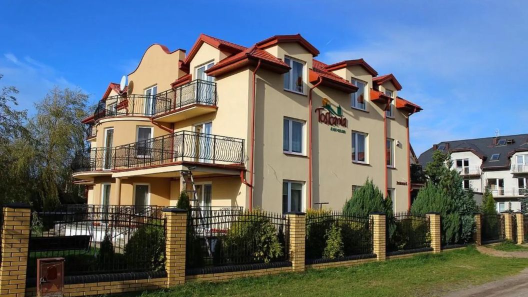 Pokoje Gościnne Toskania Karwia (1)