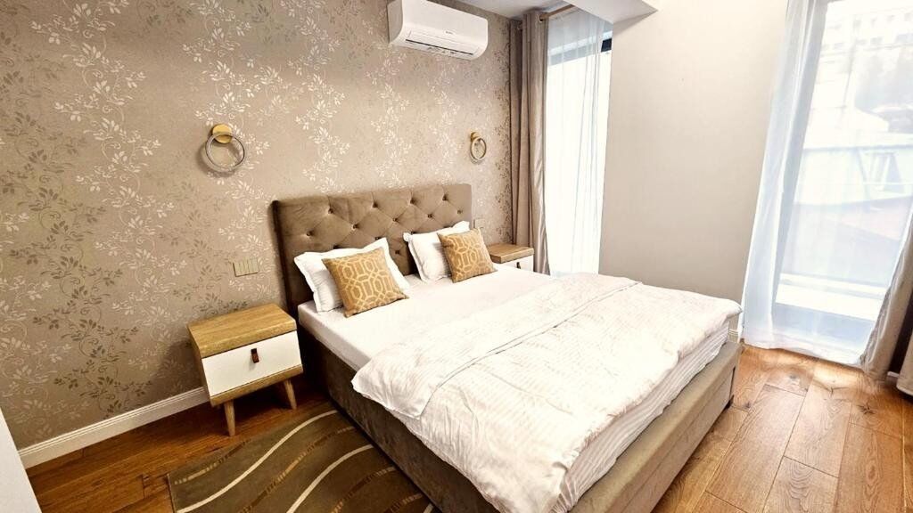 Luxury Apartment București (1)