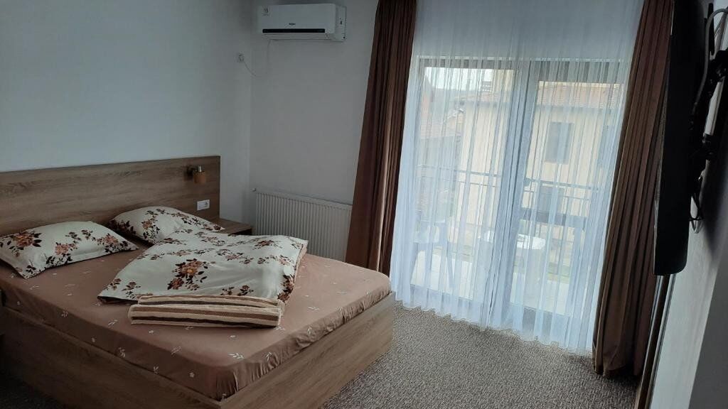 Pensiunea King Băile Felix (1)