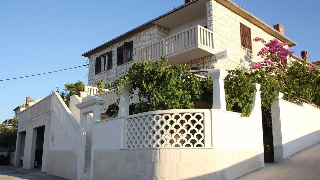 Apartman Sea view Postira Brač (1)