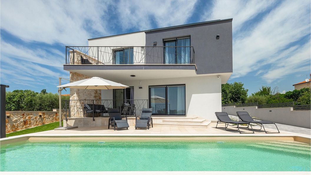 Vendégház Tar - CLS480 (1)