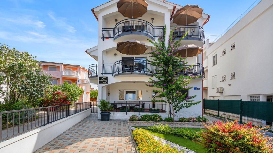 Apartman Pirovac - CSV045 (1)
