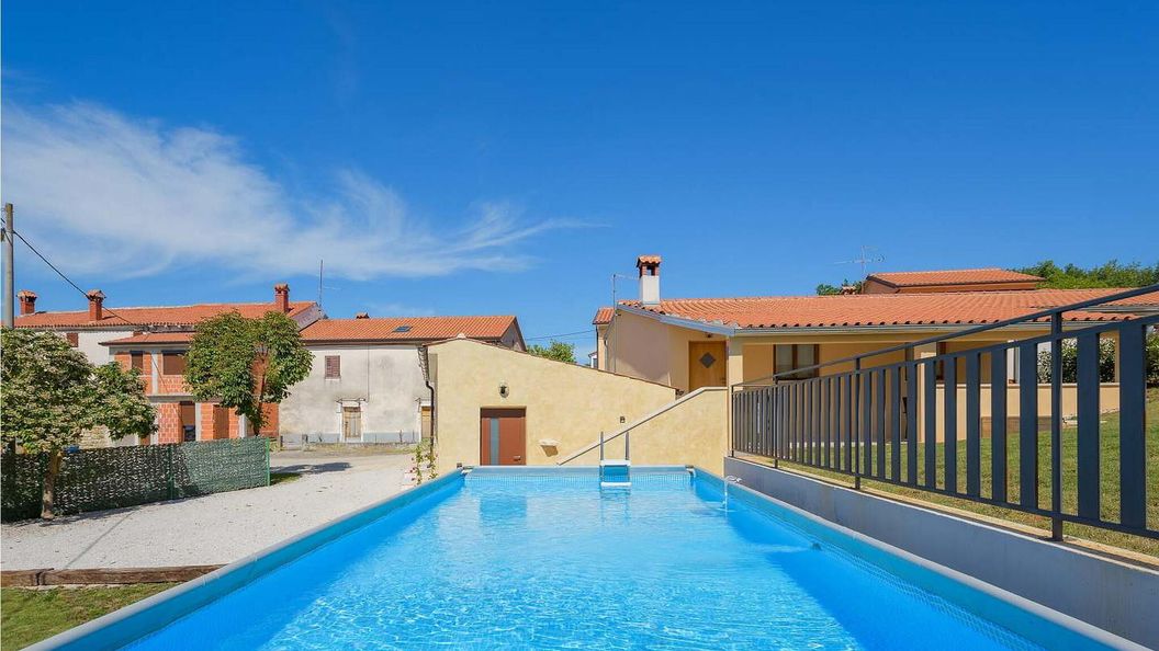 Vendégház Karojba - CLS975 (1)