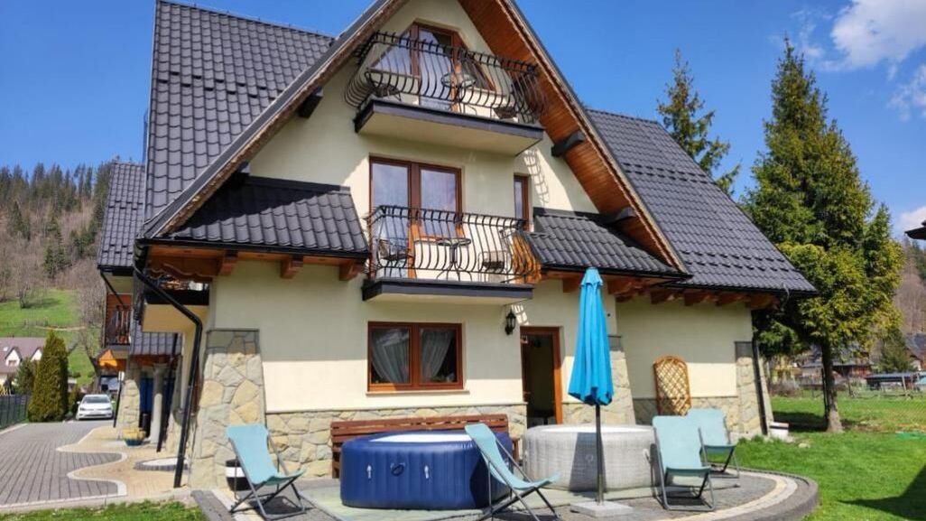 Willa Ewa Poronin (1)