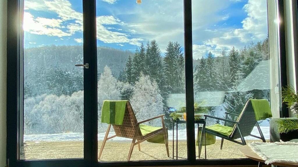 Nest in Gărâna - Cardinal House (1)