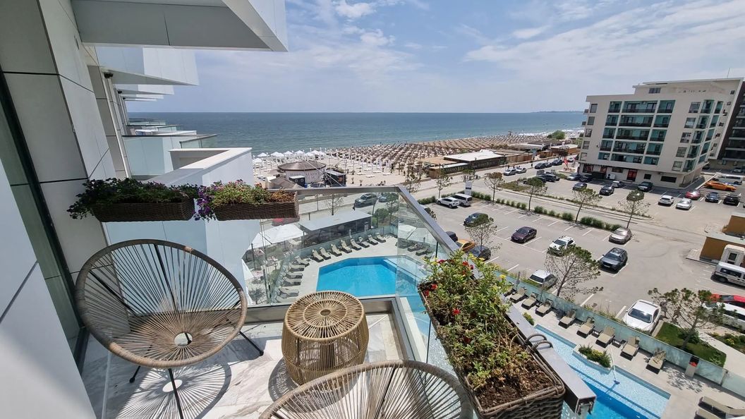 Apartel Golden Infinity Mamaia Nord (1)