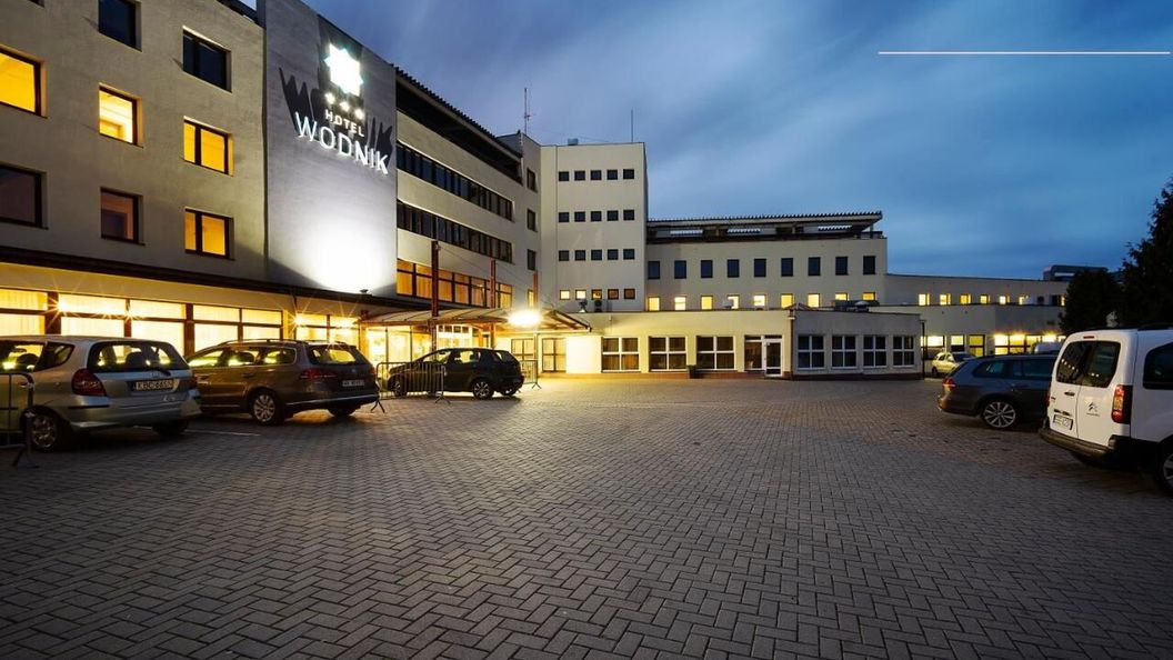 Hotel Wodnik Słok Bełchatów (1)