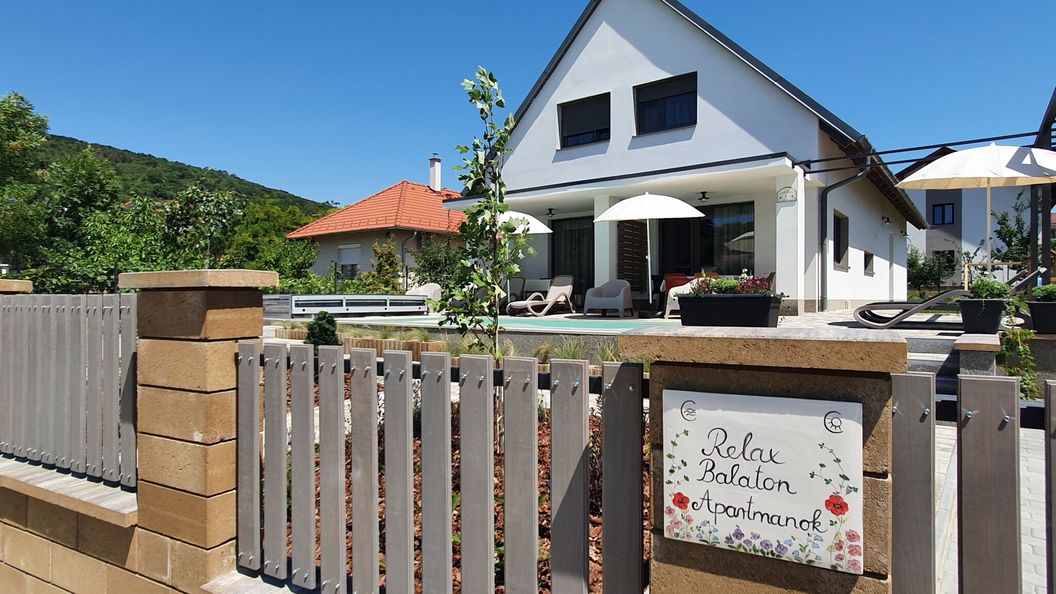 Relax Balaton Apartmanok  Balatonfüred (1)