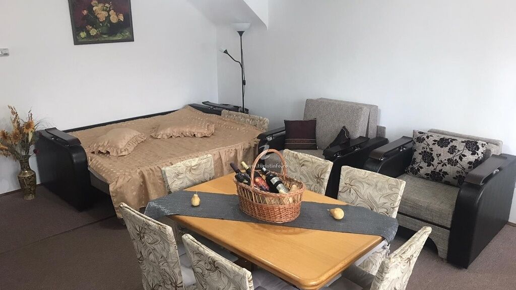 Apartament Mikha Sinaia (1)