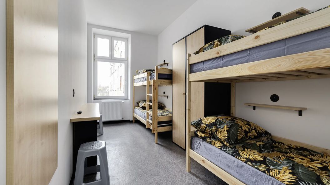 Najtańsze noclegi Piłsudskiego 93 Łódź (1)