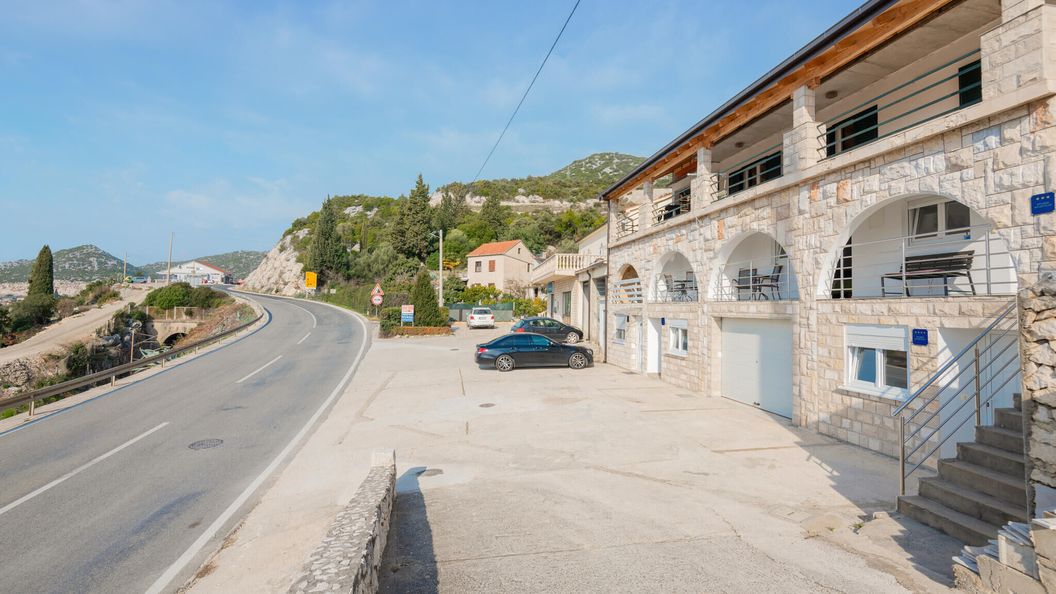 Apartman Rogotin - CDR567 (1)