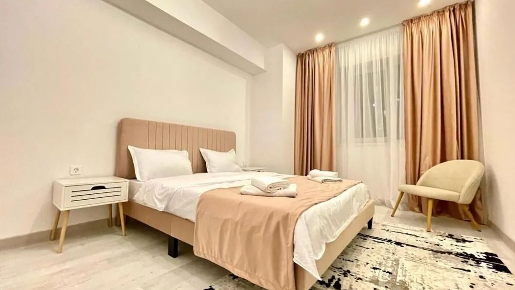 YamaLuxe Apartments - Pink & Gold With Many Facilities București (1)