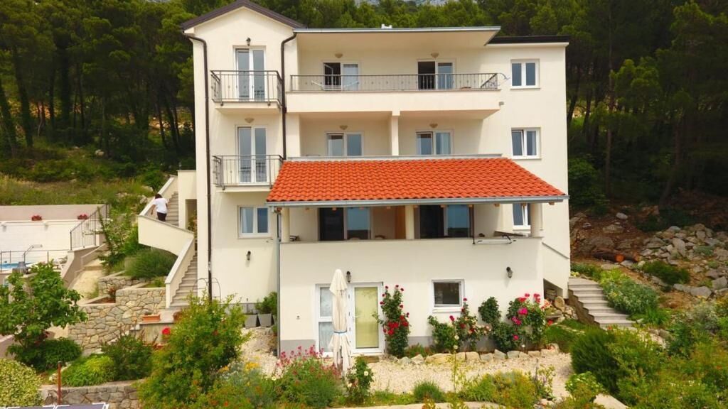 Aprtmani Katara Brela (1)